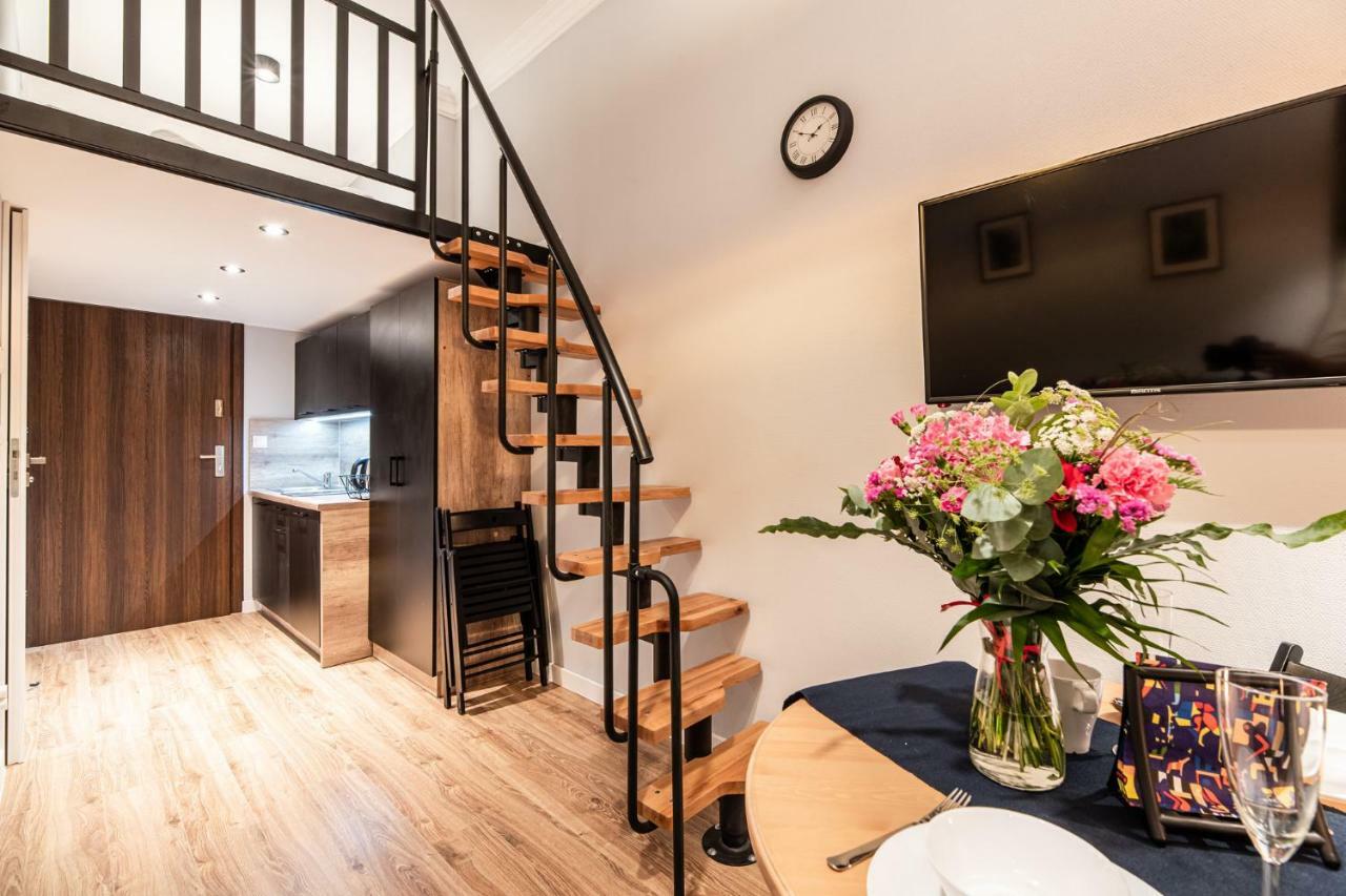 Lubomirskiego 23 Residence - Great Location, 10 Min To Main Square By Foot, Right Next To Main Rail And Bus Station Krakow Ngoại thất bức ảnh