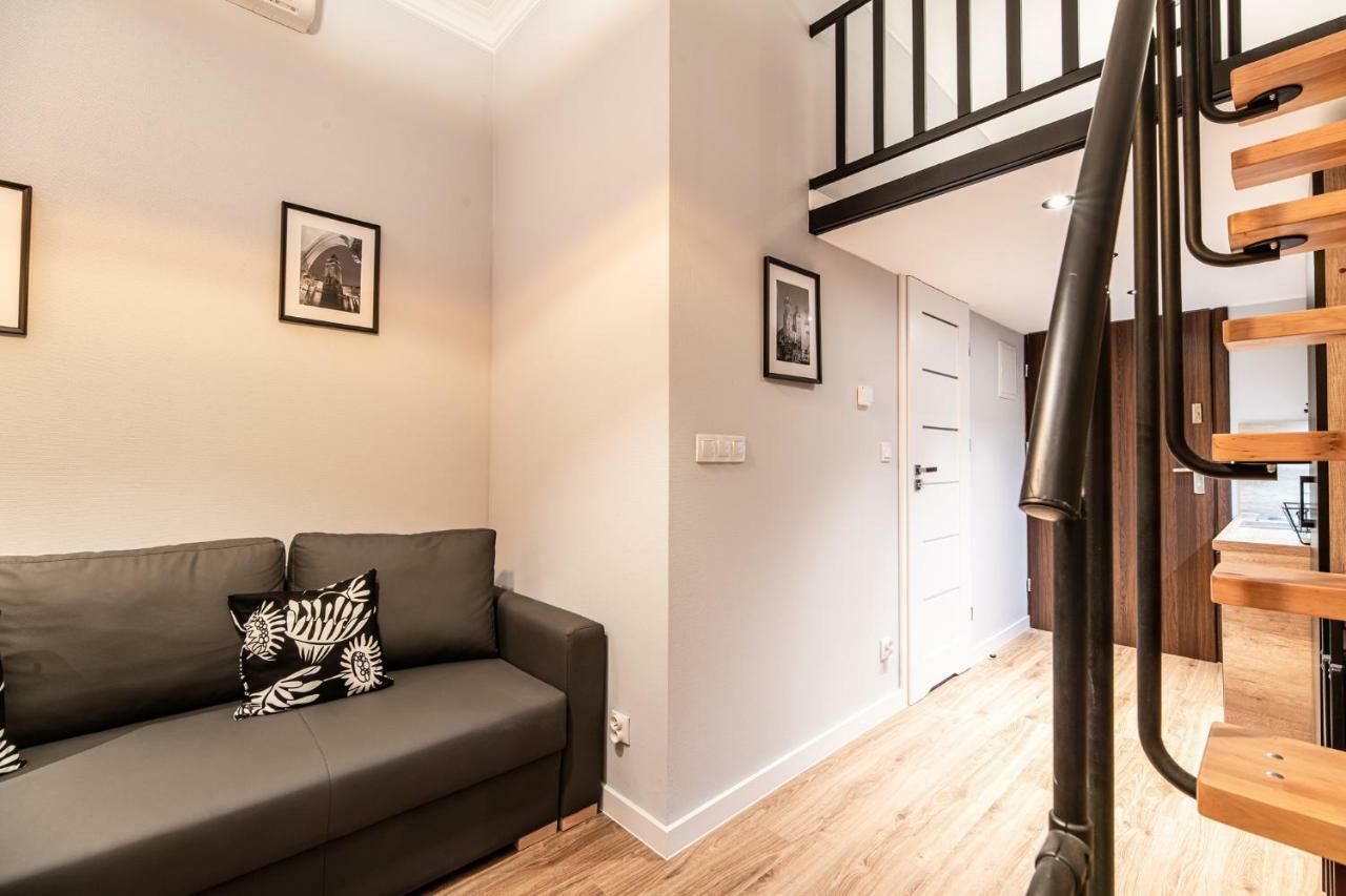 Lubomirskiego 23 Residence - Great Location, 10 Min To Main Square By Foot, Right Next To Main Rail And Bus Station Krakow Ngoại thất bức ảnh