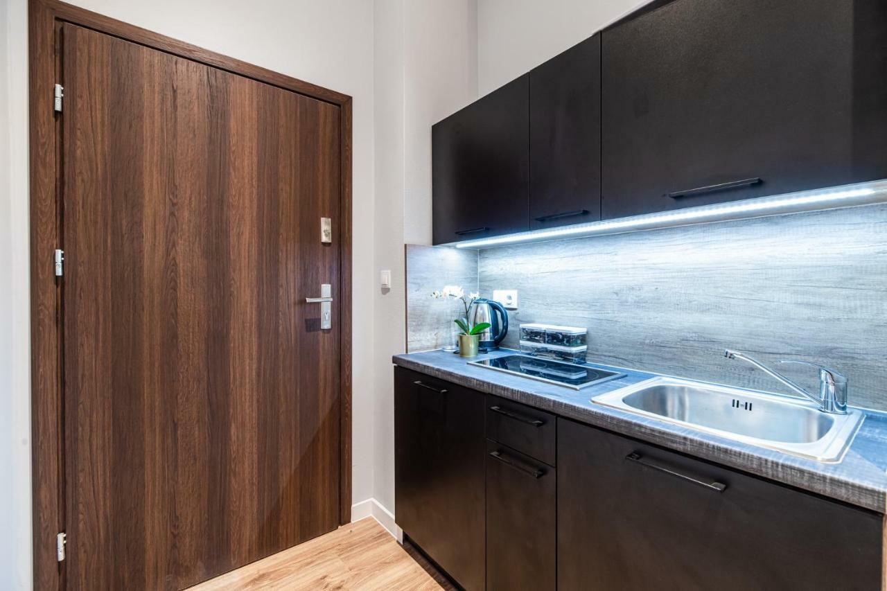 Lubomirskiego 23 Residence - Great Location, 10 Min To Main Square By Foot, Right Next To Main Rail And Bus Station Krakow Ngoại thất bức ảnh