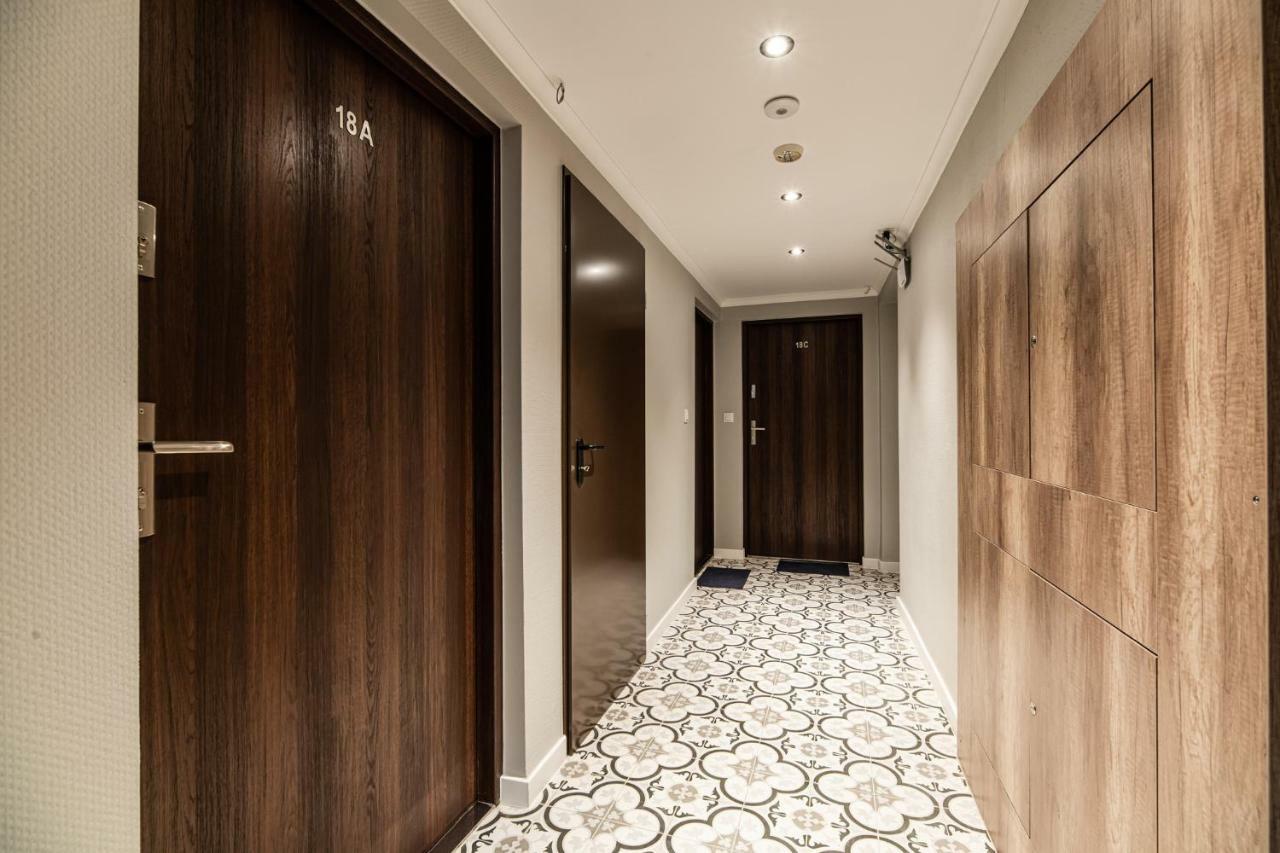 Lubomirskiego 23 Residence - Great Location, 10 Min To Main Square By Foot, Right Next To Main Rail And Bus Station Krakow Ngoại thất bức ảnh