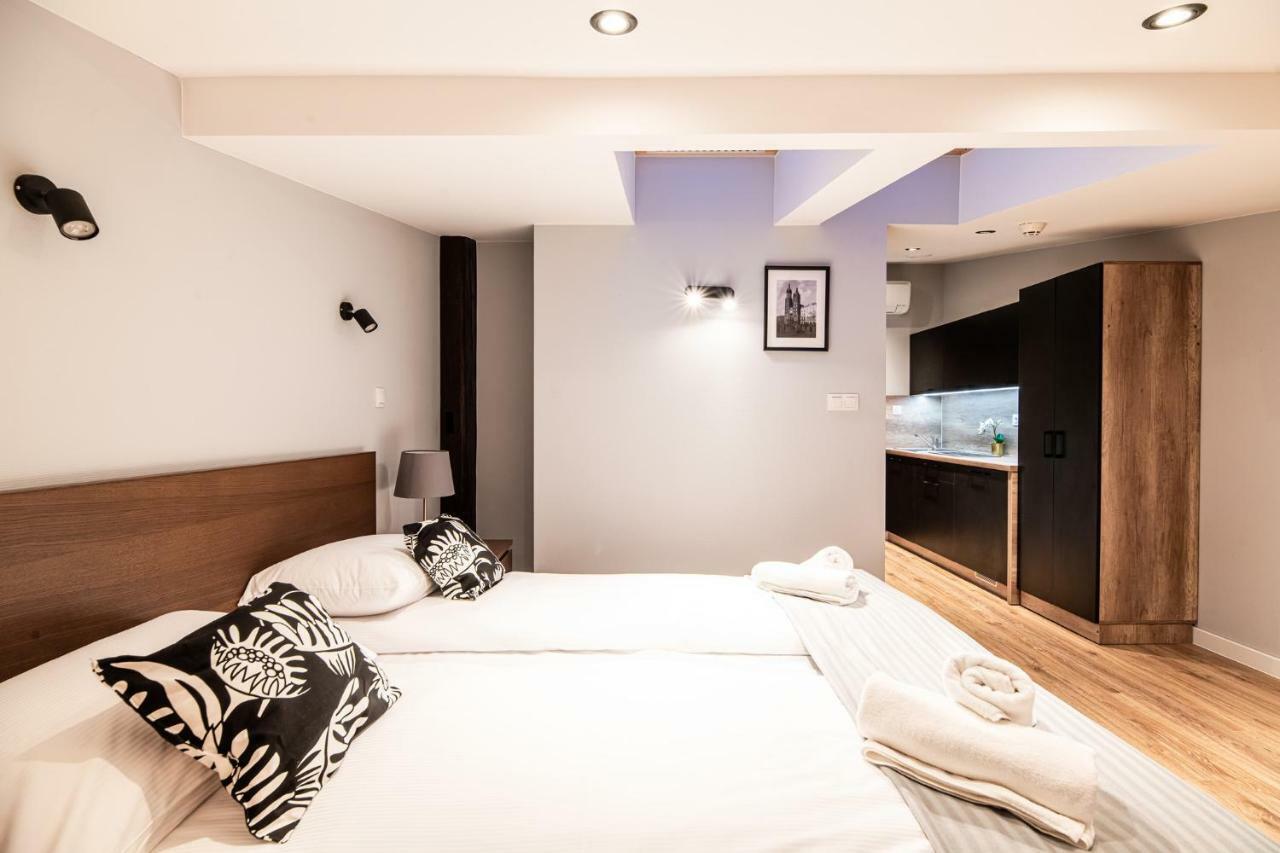 Lubomirskiego 23 Residence - Great Location, 10 Min To Main Square By Foot, Right Next To Main Rail And Bus Station Krakow Ngoại thất bức ảnh