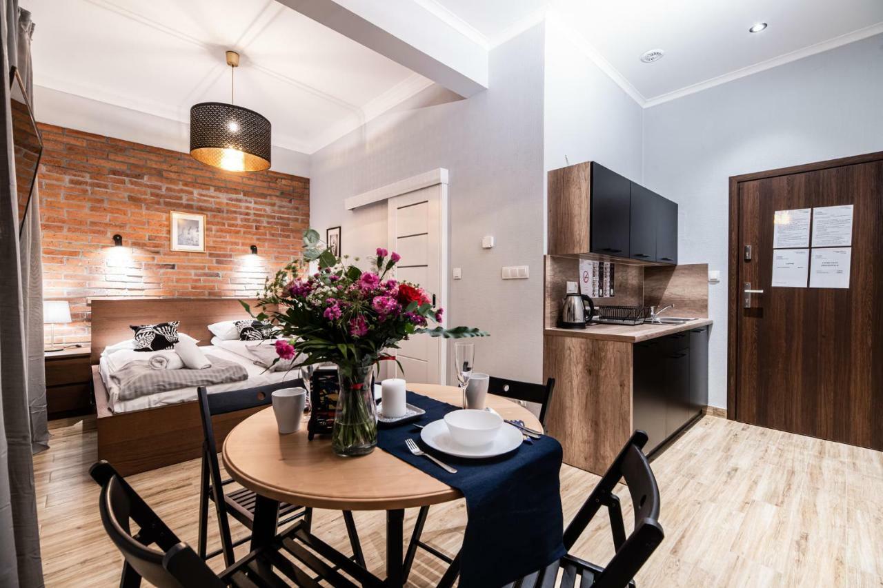 Lubomirskiego 23 Residence - Great Location, 10 Min To Main Square By Foot, Right Next To Main Rail And Bus Station Krakow Ngoại thất bức ảnh